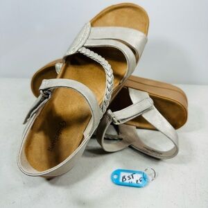 BareTraps FLICKA Womens Sandals size 9